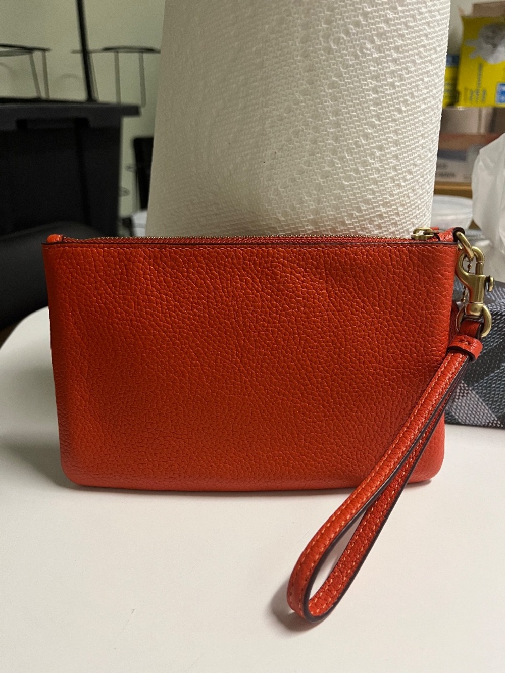 NWOT Coach leather wristlet - Picture 2 of 6